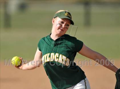 Thumbnail 1 in Tustin @ Brea Olinda photogallery.
