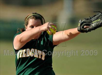Thumbnail 2 in Tustin @ Brea Olinda photogallery.