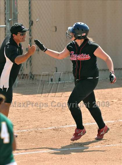 Thumbnail 2 in Tustin @ Brea Olinda photogallery.