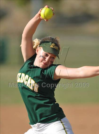 Thumbnail 1 in Tustin @ Brea Olinda photogallery.