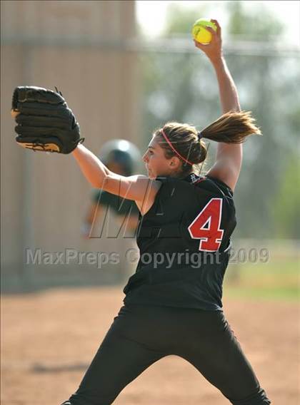 Thumbnail 3 in Tustin @ Brea Olinda photogallery.