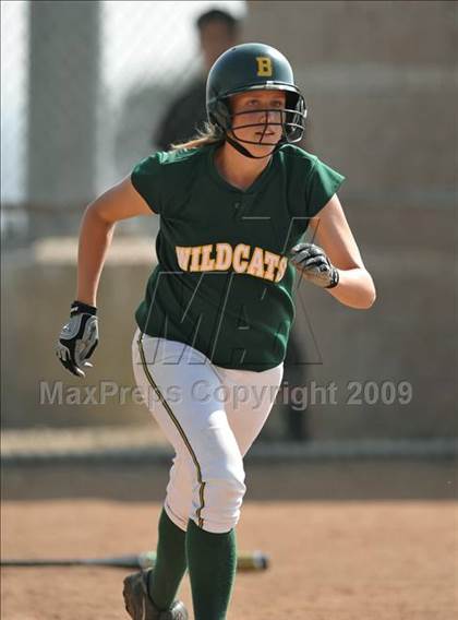 Thumbnail 3 in Tustin @ Brea Olinda photogallery.