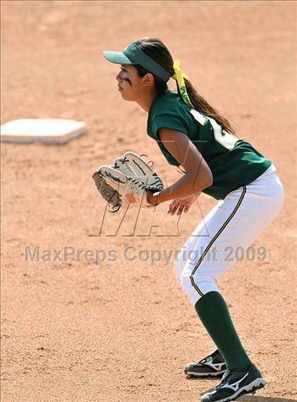 Thumbnail 2 in Tustin @ Brea Olinda photogallery.