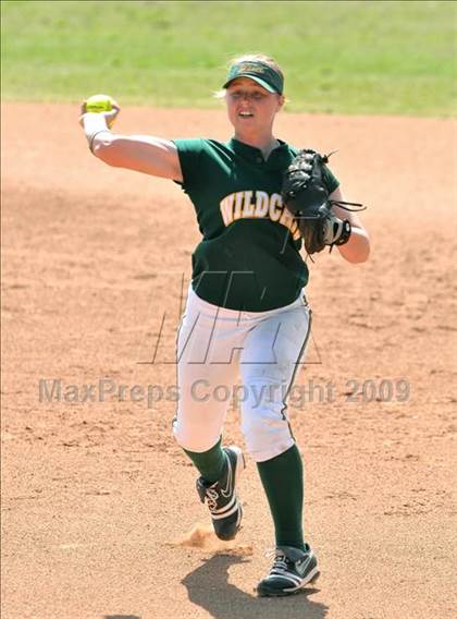 Thumbnail 3 in Tustin @ Brea Olinda photogallery.