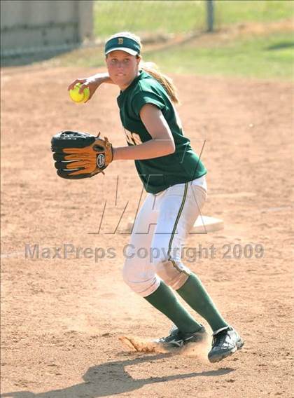 Thumbnail 3 in Tustin @ Brea Olinda photogallery.