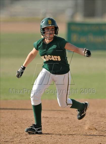 Thumbnail 3 in Tustin @ Brea Olinda photogallery.
