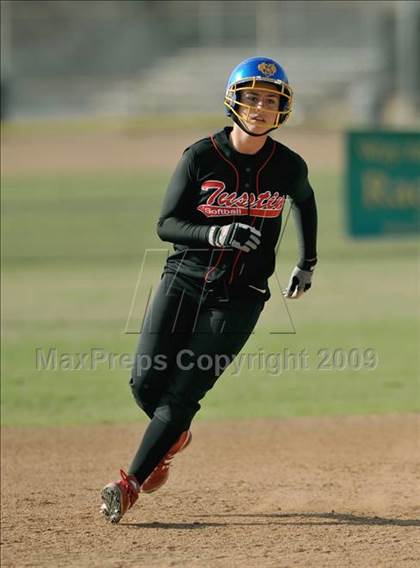 Thumbnail 3 in Tustin @ Brea Olinda photogallery.