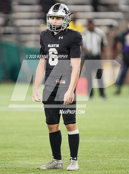 Thumbnail 1 in Martin vs Richardson (UIL 6A Bi-District) photogallery.