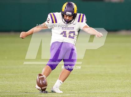 Thumbnail 2 in Martin vs Richardson (UIL 6A Bi-District) photogallery.