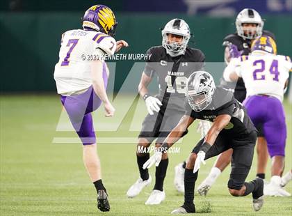 Thumbnail 2 in Martin vs Richardson (UIL 6A Bi-District) photogallery.