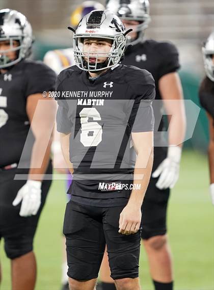 Thumbnail 1 in Martin vs Richardson (UIL 6A Bi-District) photogallery.