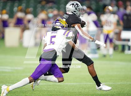 Thumbnail 2 in Martin vs Richardson (UIL 6A Bi-District) photogallery.