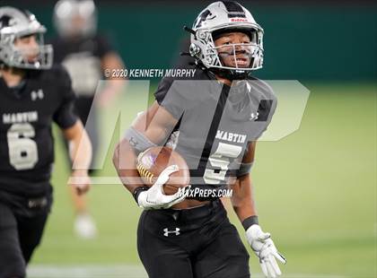 Thumbnail 3 in Martin vs Richardson (UIL 6A Bi-District) photogallery.