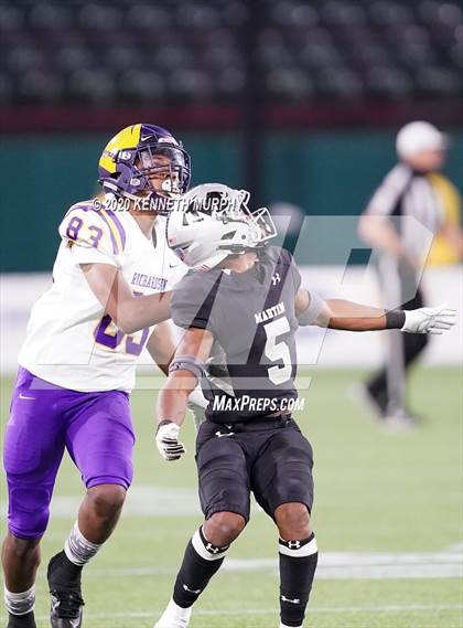 Thumbnail 1 in Martin vs Richardson (UIL 6A Bi-District) photogallery.