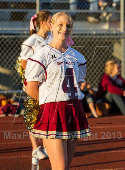 Thumbnail 2 in Royal @ Simi Valley photogallery.
