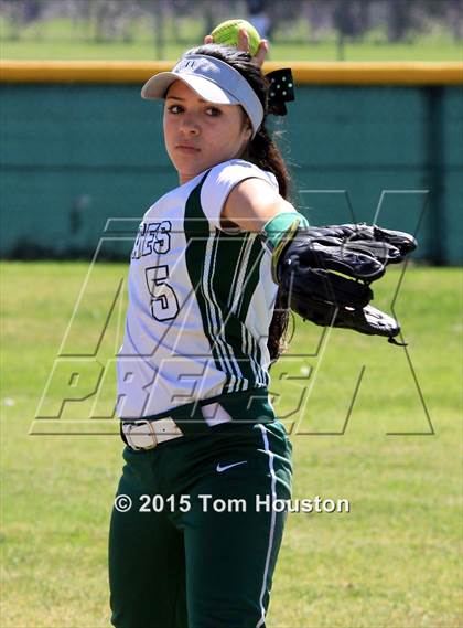 Thumbnail 3 in Northview vs Oceanside (Northview Tournament) photogallery.