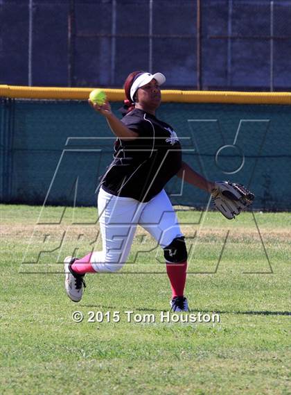 Thumbnail 3 in Northview vs Oceanside (Northview Tournament) photogallery.