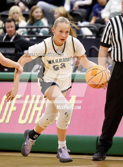 Thumbnail 3 in Snow Canyon vs. Cedar (UHSAA 4A Semifinals) photogallery.