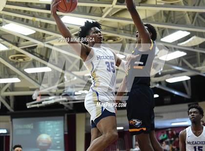 Thumbnail 2 in Rancho Christian vs. McEachern (Spalding Hoophall Classic) photogallery.