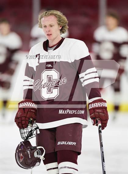 Thumbnail 1 in Glenwood Springs vs. Cheyenne Mountain (CHSAA 4A State Final) photogallery.