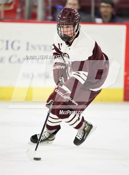 Thumbnail 2 in Glenwood Springs vs. Cheyenne Mountain (CHSAA 4A State Final) photogallery.