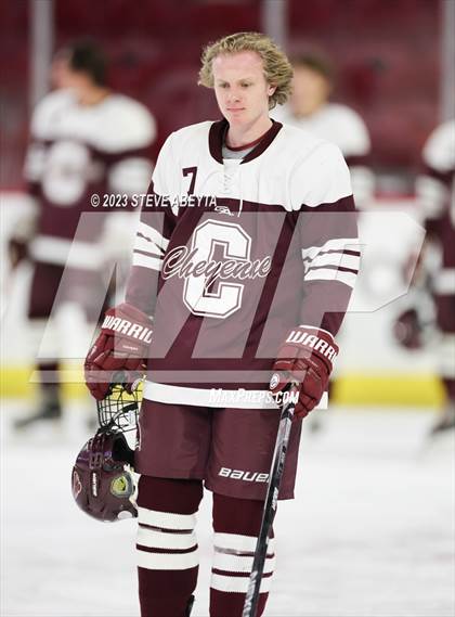 Thumbnail 3 in Glenwood Springs vs. Cheyenne Mountain (CHSAA 4A State Final) photogallery.
