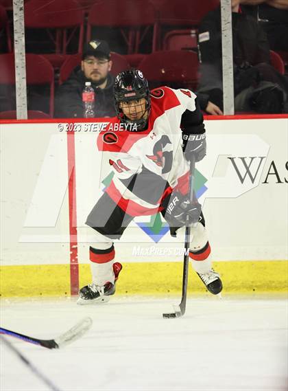 Thumbnail 2 in Glenwood Springs vs. Cheyenne Mountain (CHSAA 4A State Final) photogallery.