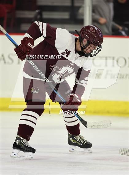Thumbnail 3 in Glenwood Springs vs. Cheyenne Mountain (CHSAA 4A State Final) photogallery.
