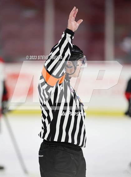 Thumbnail 2 in Glenwood Springs vs. Cheyenne Mountain (CHSAA 4A State Final) photogallery.