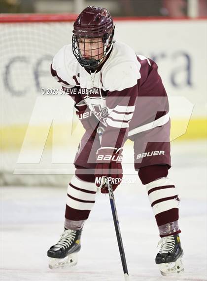 Thumbnail 3 in Glenwood Springs vs. Cheyenne Mountain (CHSAA 4A State Final) photogallery.