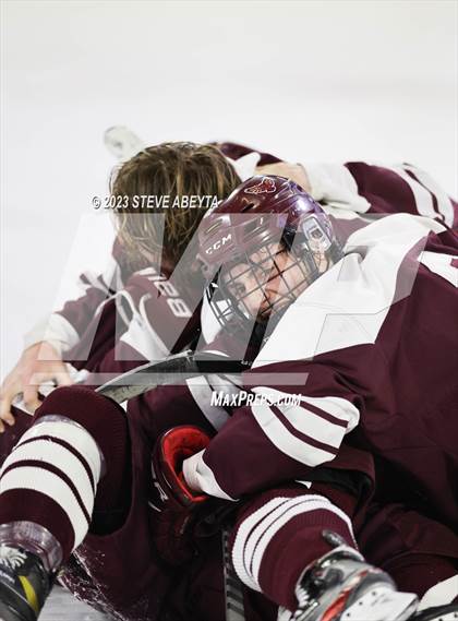 Thumbnail 1 in Glenwood Springs vs. Cheyenne Mountain (CHSAA 4A State Final) photogallery.