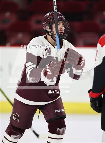 Thumbnail 2 in Glenwood Springs vs. Cheyenne Mountain (CHSAA 4A State Final) photogallery.