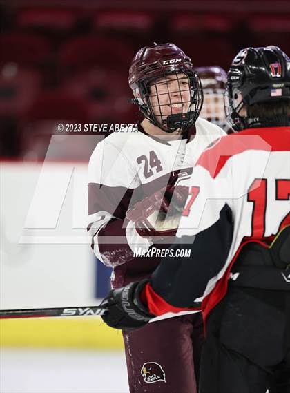 Thumbnail 2 in Glenwood Springs vs. Cheyenne Mountain (CHSAA 4A State Final) photogallery.