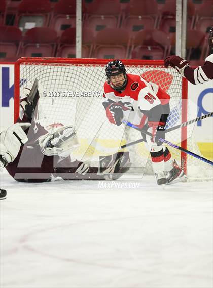 Thumbnail 2 in Glenwood Springs vs. Cheyenne Mountain (CHSAA 4A State Final) photogallery.