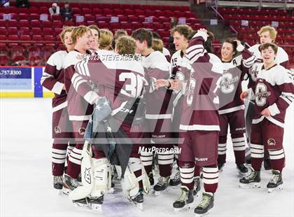 Thumbnail 1 in Glenwood Springs vs. Cheyenne Mountain (CHSAA 4A State Final) photogallery.