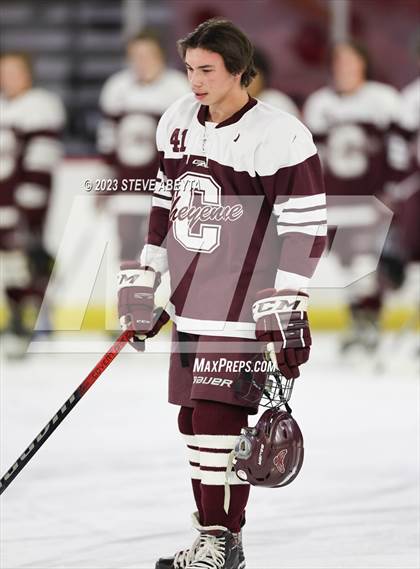 Thumbnail 1 in Glenwood Springs vs. Cheyenne Mountain (CHSAA 4A State Final) photogallery.