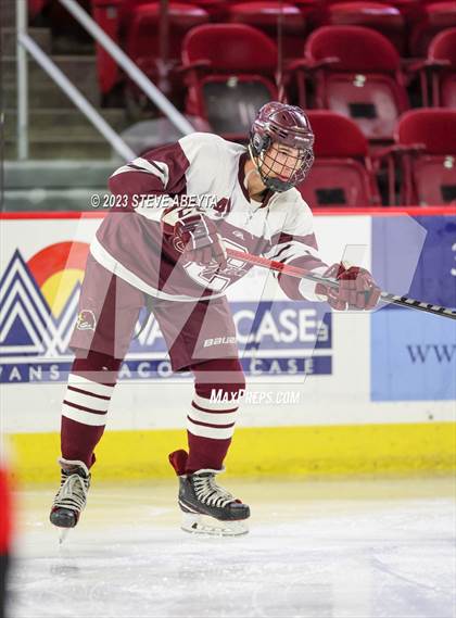 Thumbnail 1 in Glenwood Springs vs. Cheyenne Mountain (CHSAA 4A State Final) photogallery.