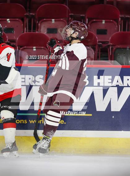 Thumbnail 1 in Glenwood Springs vs. Cheyenne Mountain (CHSAA 4A State Final) photogallery.