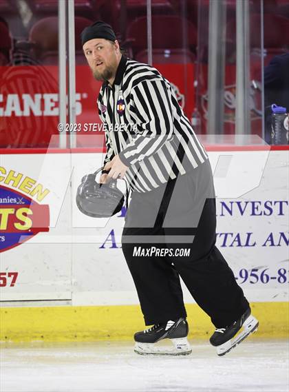 Thumbnail 2 in Glenwood Springs vs. Cheyenne Mountain (CHSAA 4A State Final) photogallery.