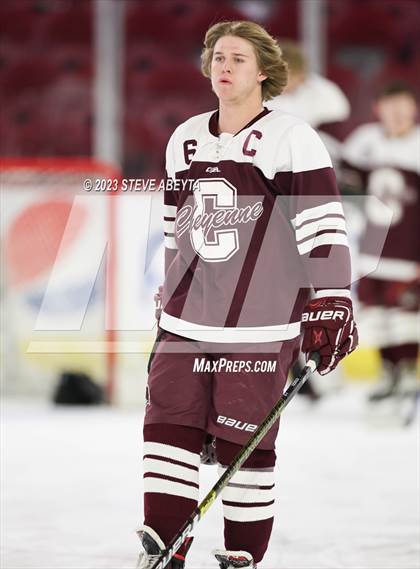 Thumbnail 2 in Glenwood Springs vs. Cheyenne Mountain (CHSAA 4A State Final) photogallery.
