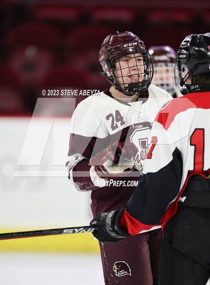 Thumbnail 1 in Glenwood Springs vs. Cheyenne Mountain (CHSAA 4A State Final) photogallery.