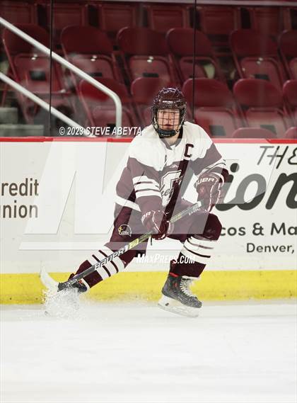 Thumbnail 3 in Glenwood Springs vs. Cheyenne Mountain (CHSAA 4A State Final) photogallery.