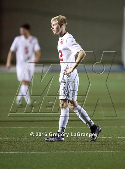 Thumbnail 3 in Alvarado vs. Argyle photogallery.