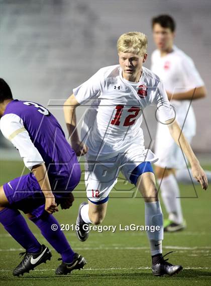 Thumbnail 1 in Alvarado vs. Argyle photogallery.