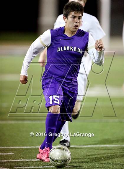 Thumbnail 2 in Alvarado vs. Argyle photogallery.