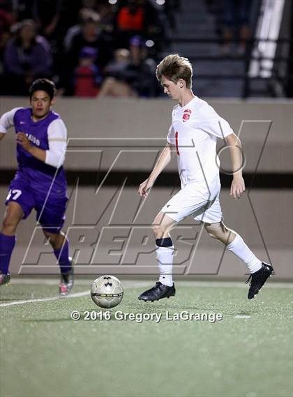 Thumbnail 1 in Alvarado vs. Argyle photogallery.