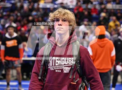 Thumbnail 2 in UIL 5A/6A State Championships - Parade of Champions photogallery.