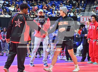 Thumbnail 1 in UIL 5A/6A State Championships - Parade of Champions photogallery.