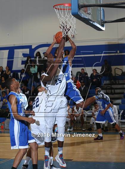 Thumbnail 2 in Middle College vs. Central City Value photogallery.