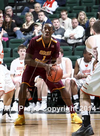 Thumbnail 2 in Union-Endicott vs Mt. Vernon (NYSPHSAA Regional Final) photogallery.